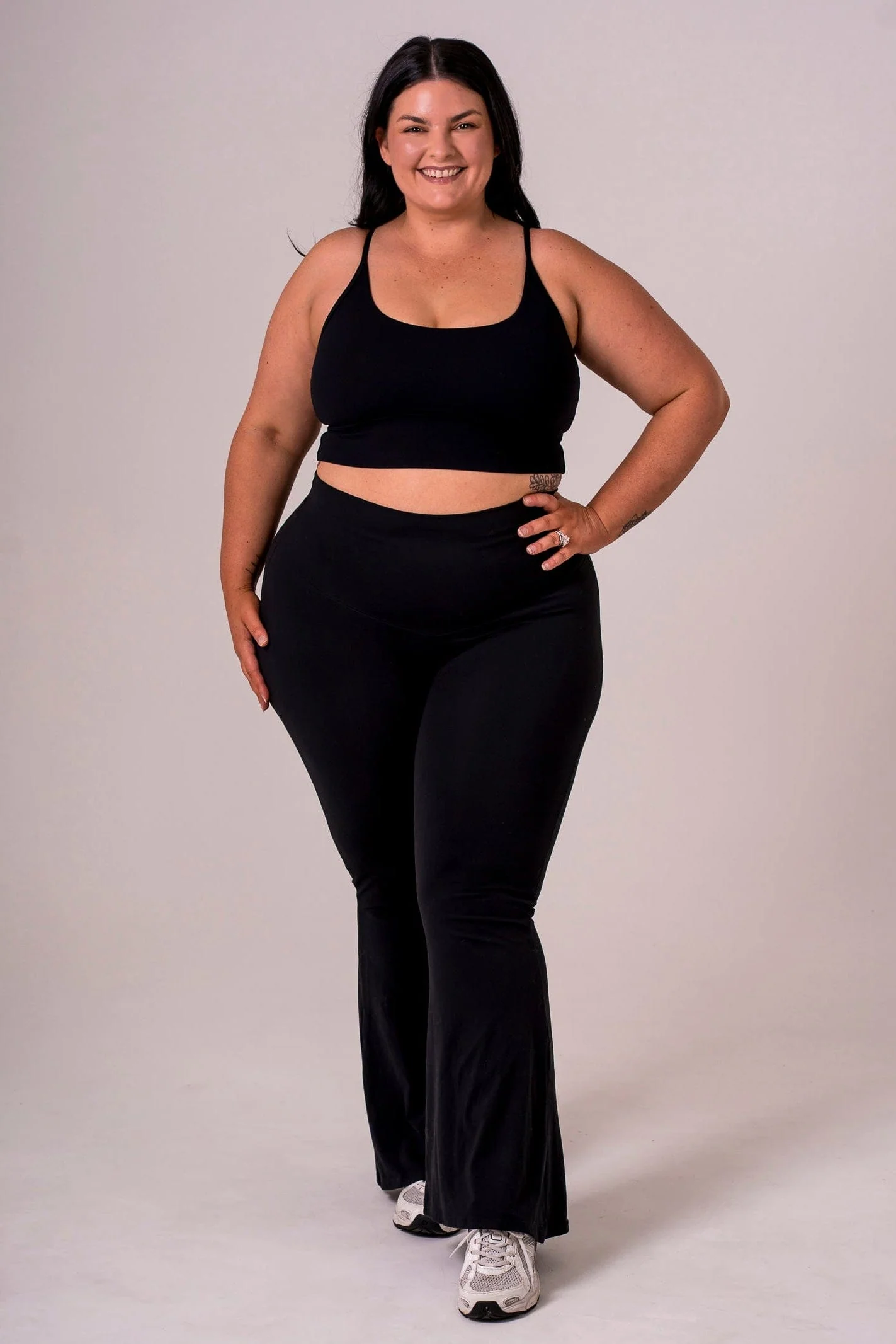 Black Evolve Cleo Crop - Image 5