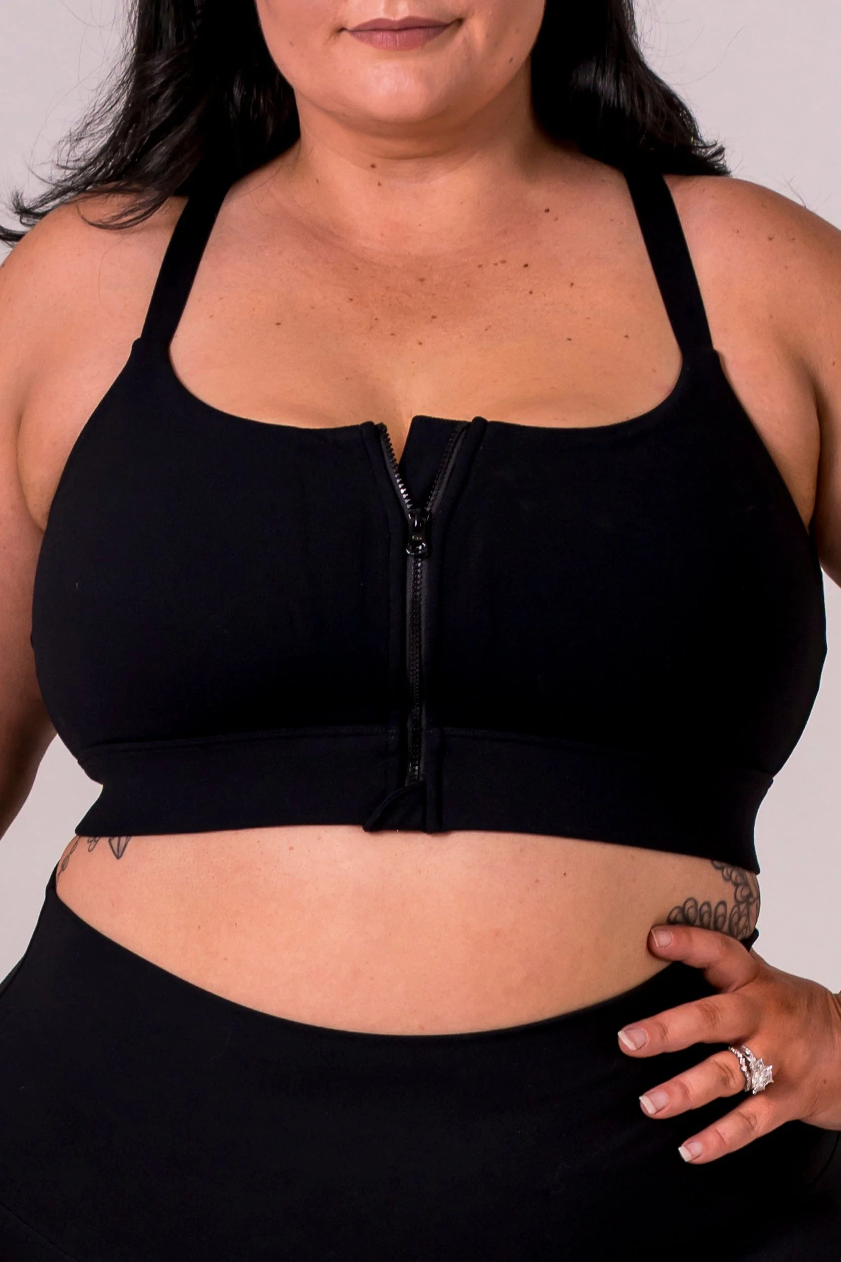 Black Evolve Zara Crop - Image 3