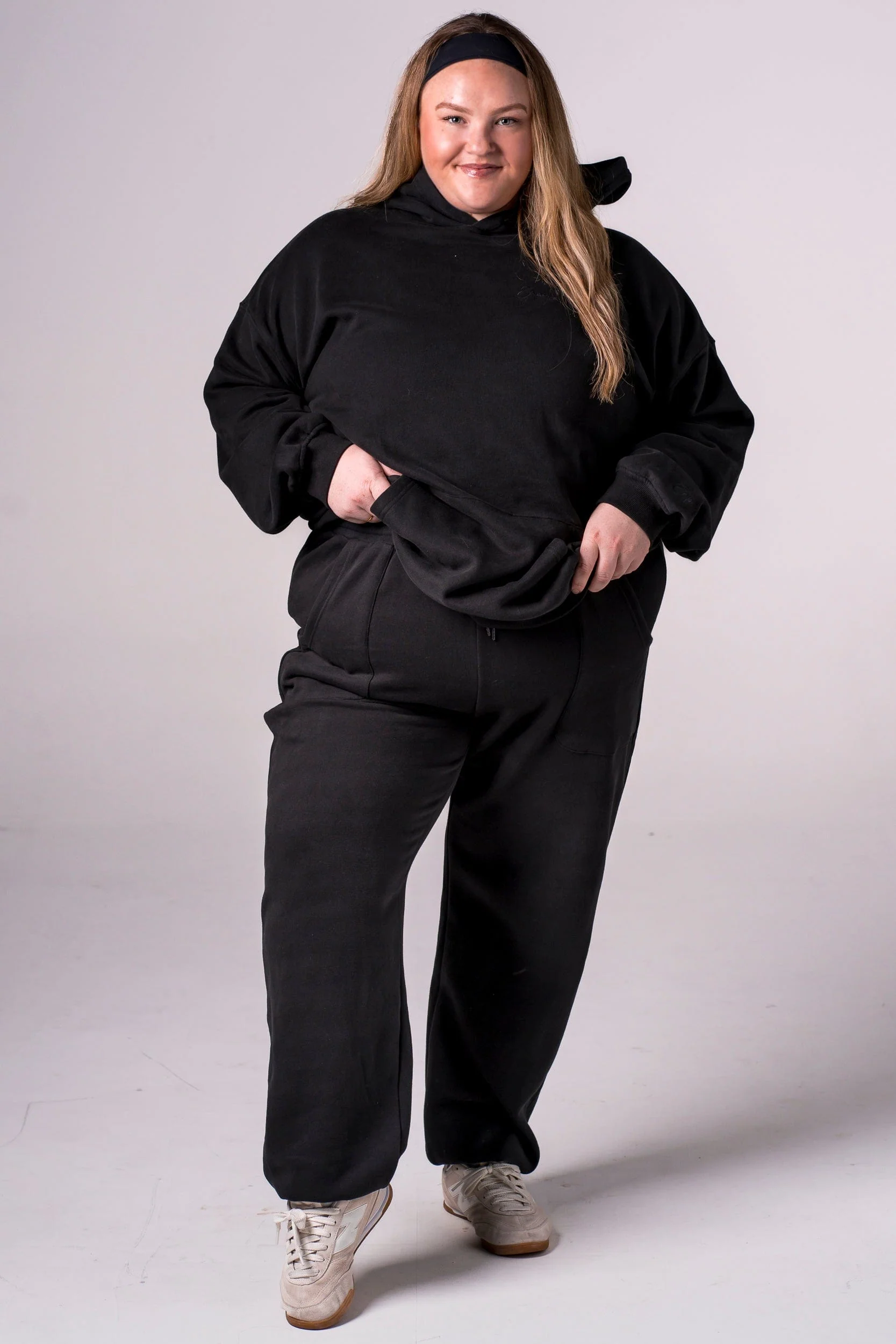 Black Lounge Pants - Image 3