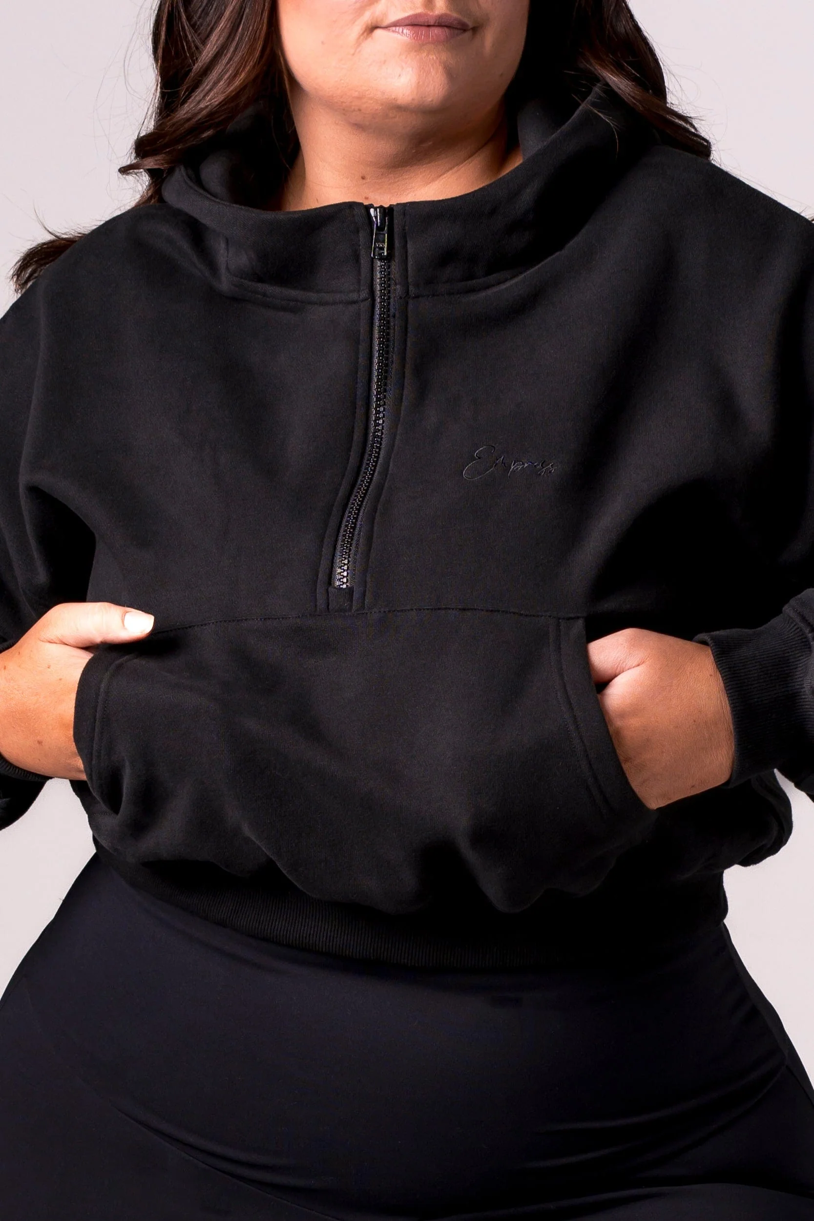 Cropped Black Hoodie - Image 6