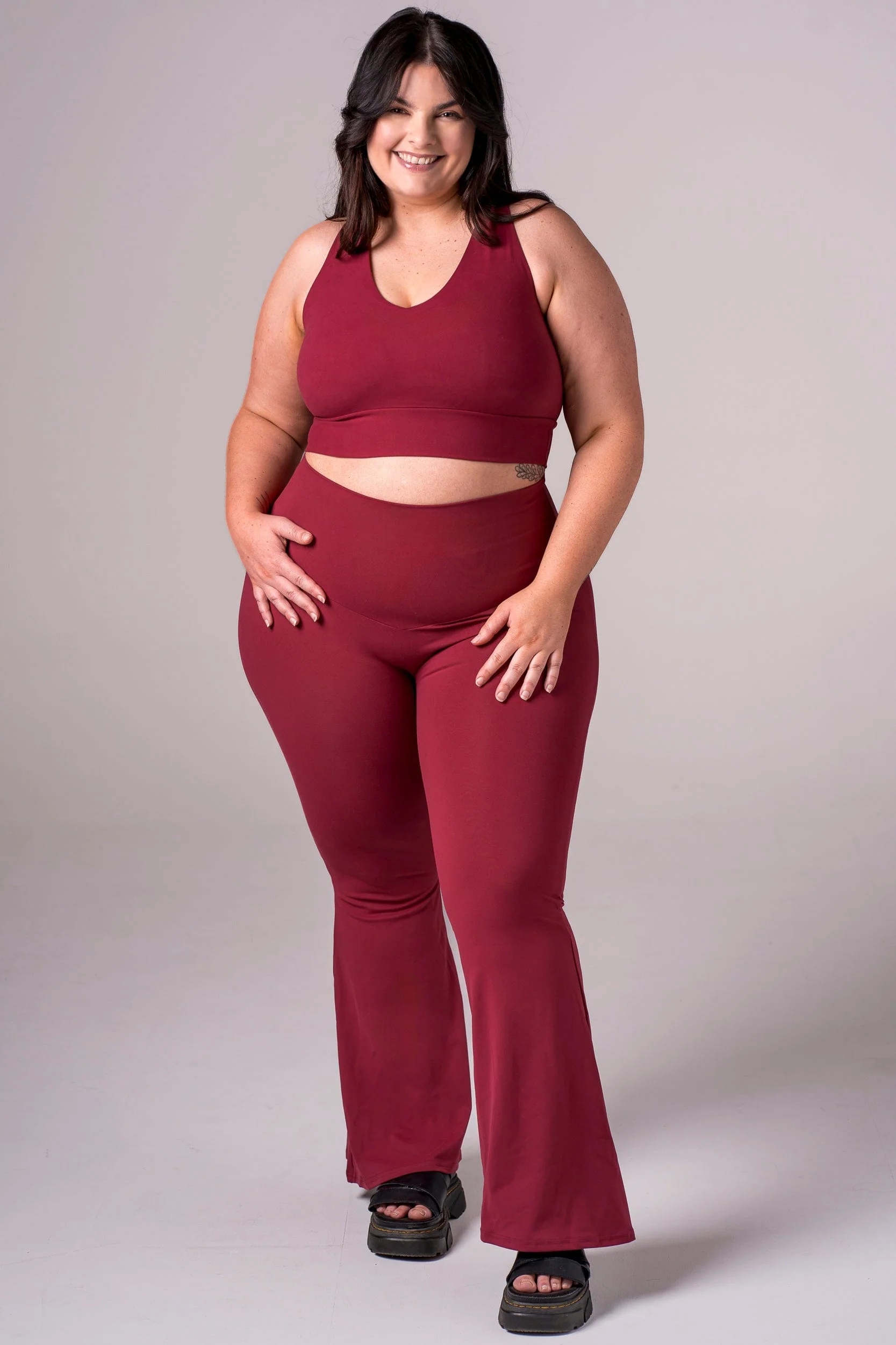 Scarlet Luxe Pocket Yoga Pants - Image 4