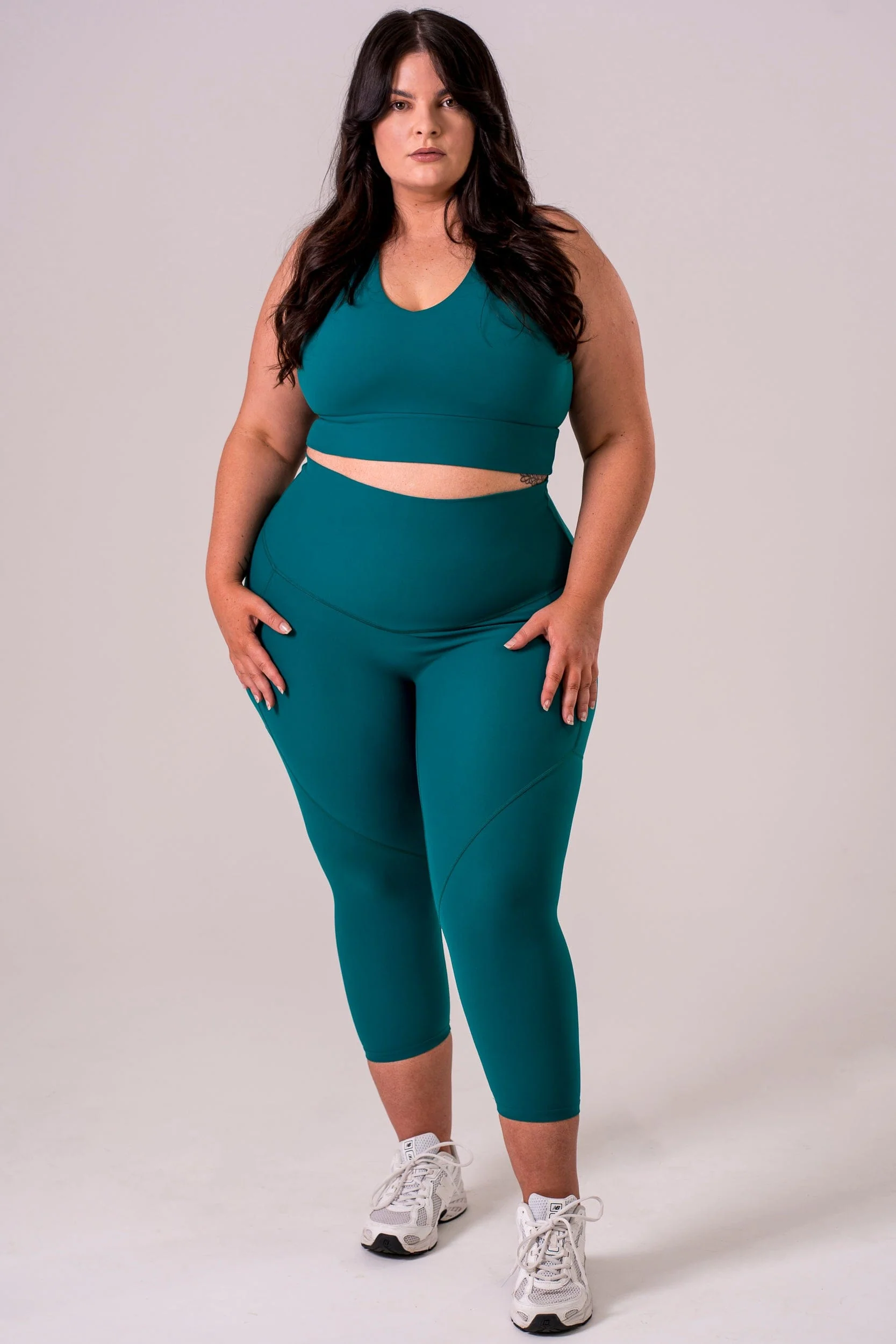 Teal Dynamic High Waisted Pocket Shaper Capri Leggings - Image 5